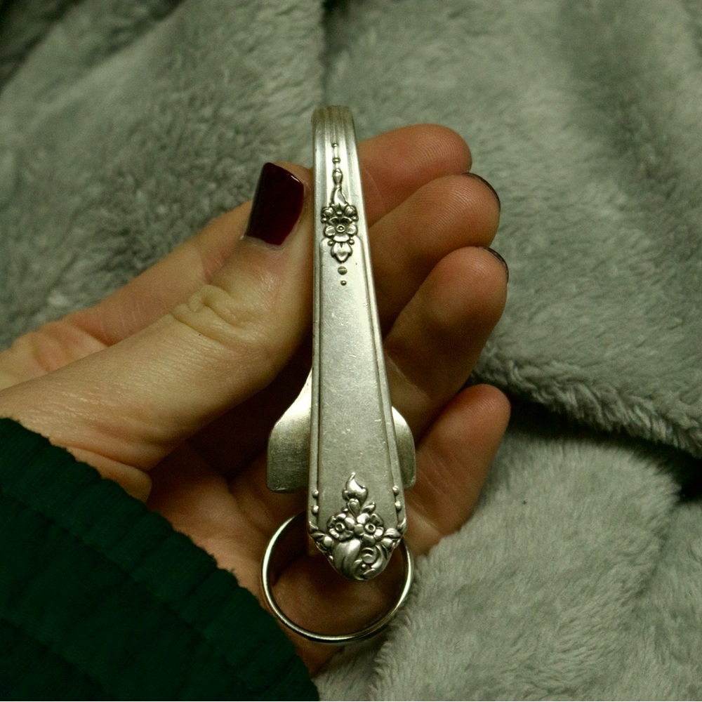 Elegant Silver Purse Clip Keychain